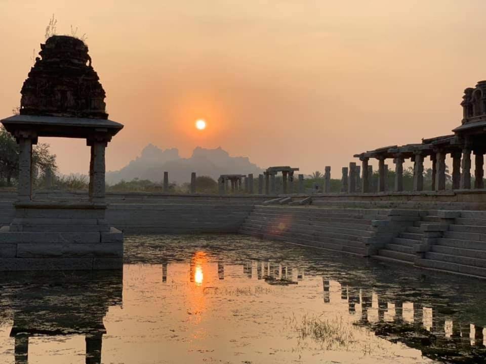 Hampi Nature Cottage エクステリア 写真