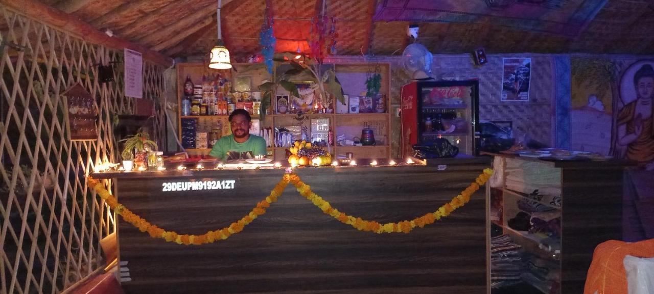 Hampi Nature Cottage エクステリア 写真
